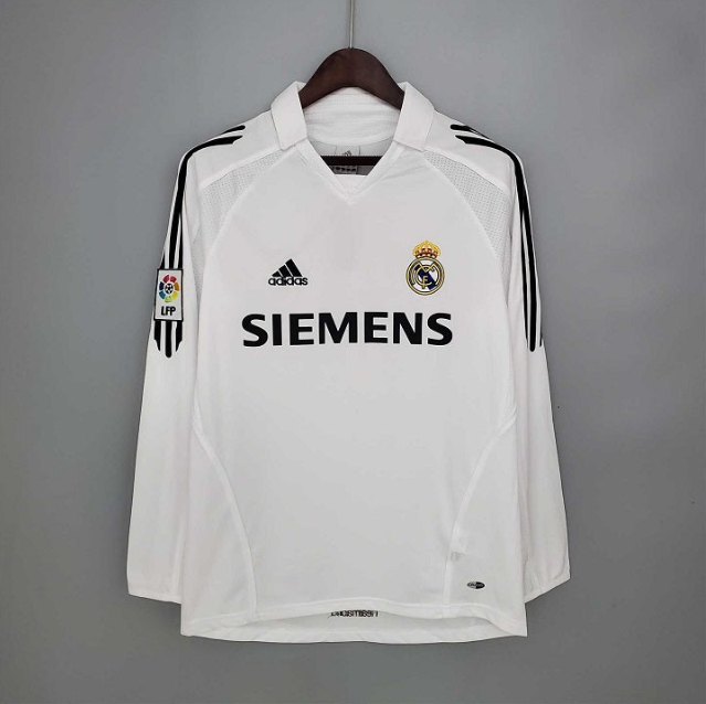 REAL MADRID 2005 -2006 HOME LONG SLEEVE RETRO FOOTBALL SHIRT