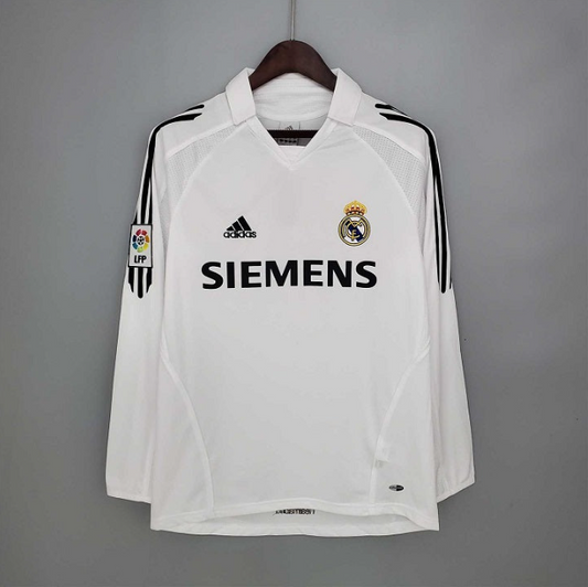REAL MADRID 2005 -2006 HOME LONG SLEEVE RETRO FOOTBALL SHIRT